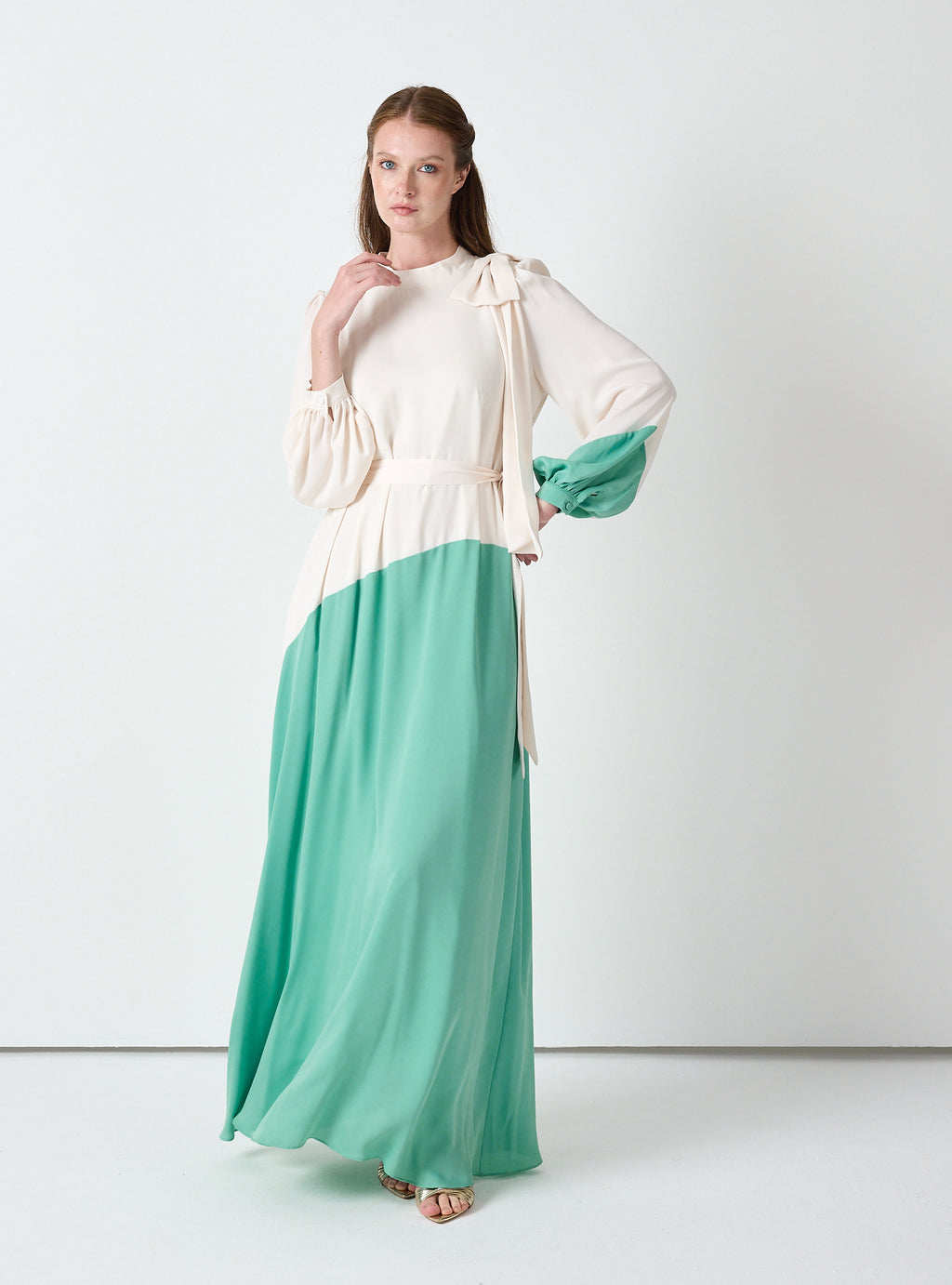 Ivory & Mint Color-Block Maxi Dress with Bow Detail - Store WF