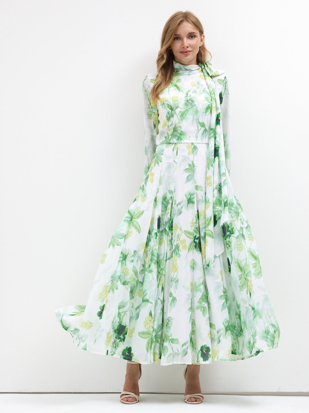 Green Watercolor Bloom Chiffon Maxi Dress – Store WF