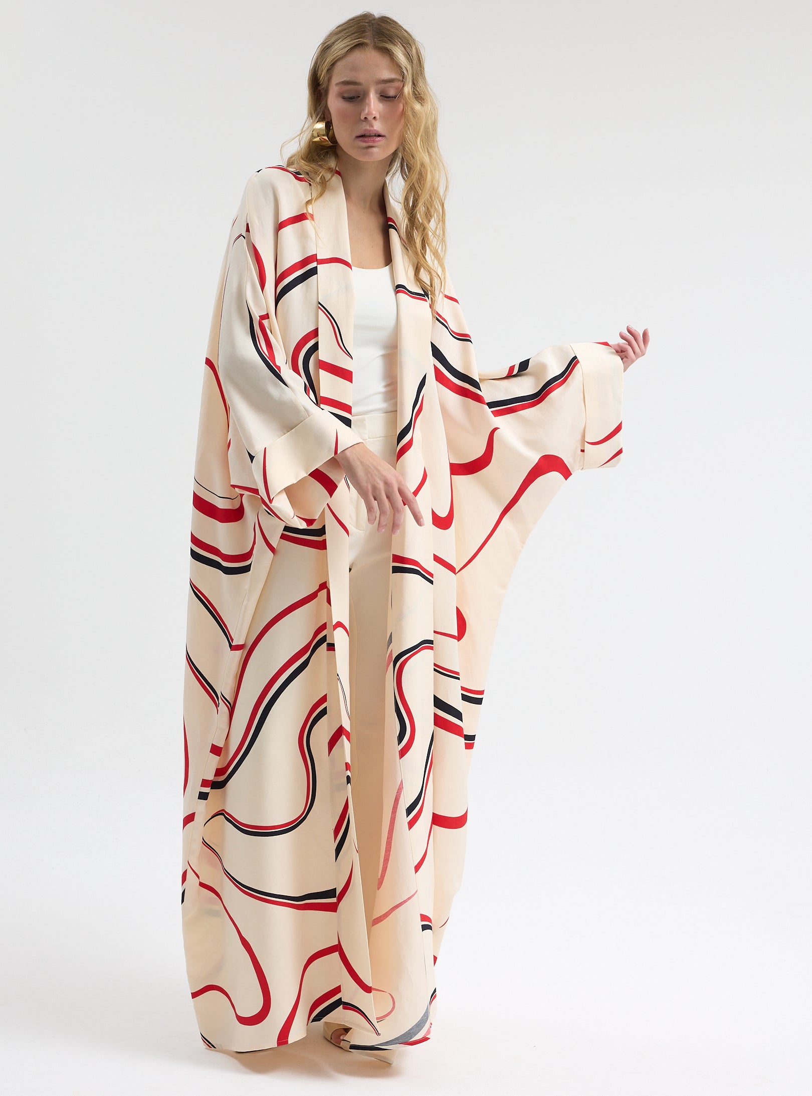 Abstract Wave Print Abaya
