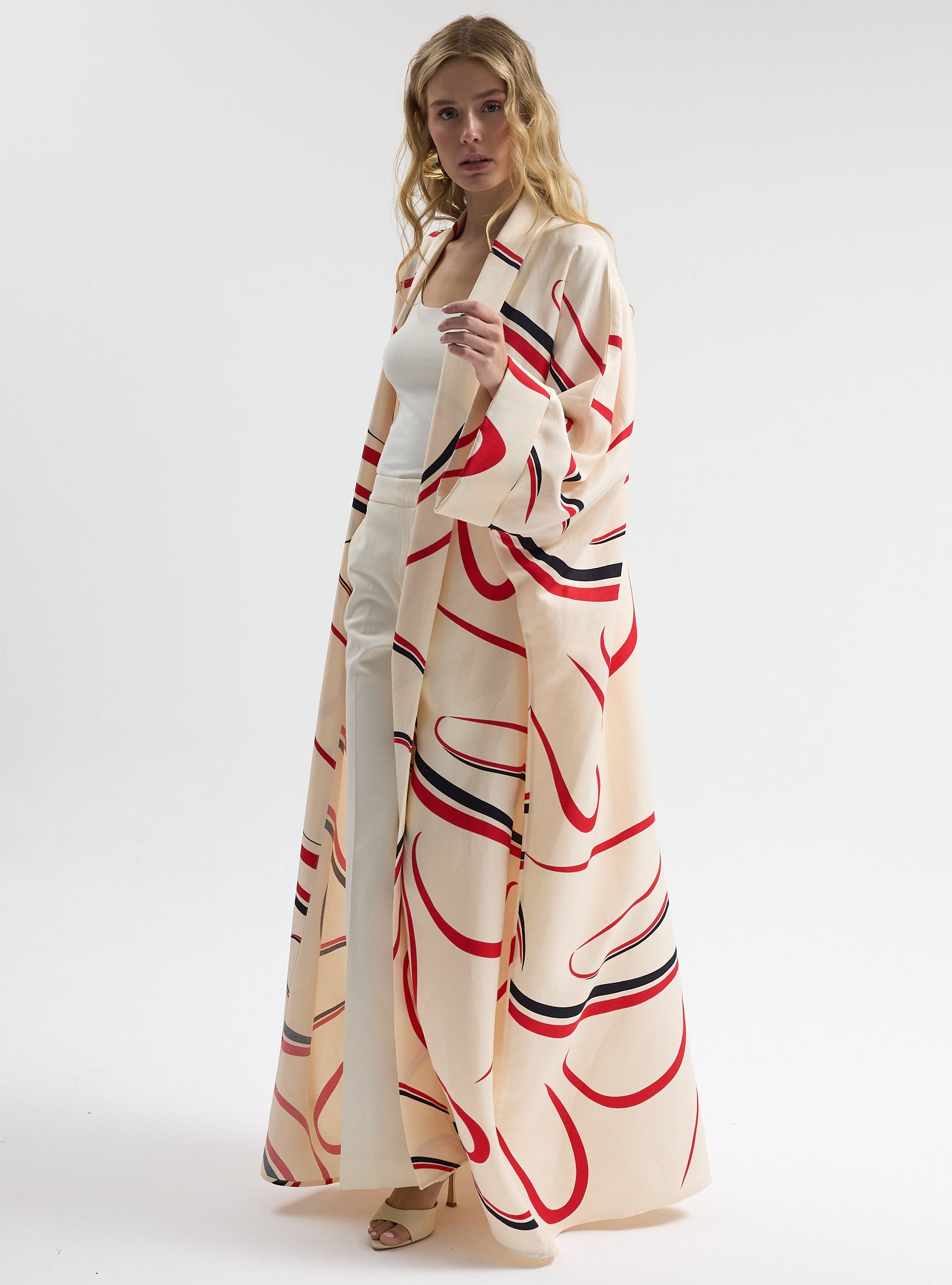 Abstract Wave Print Abaya