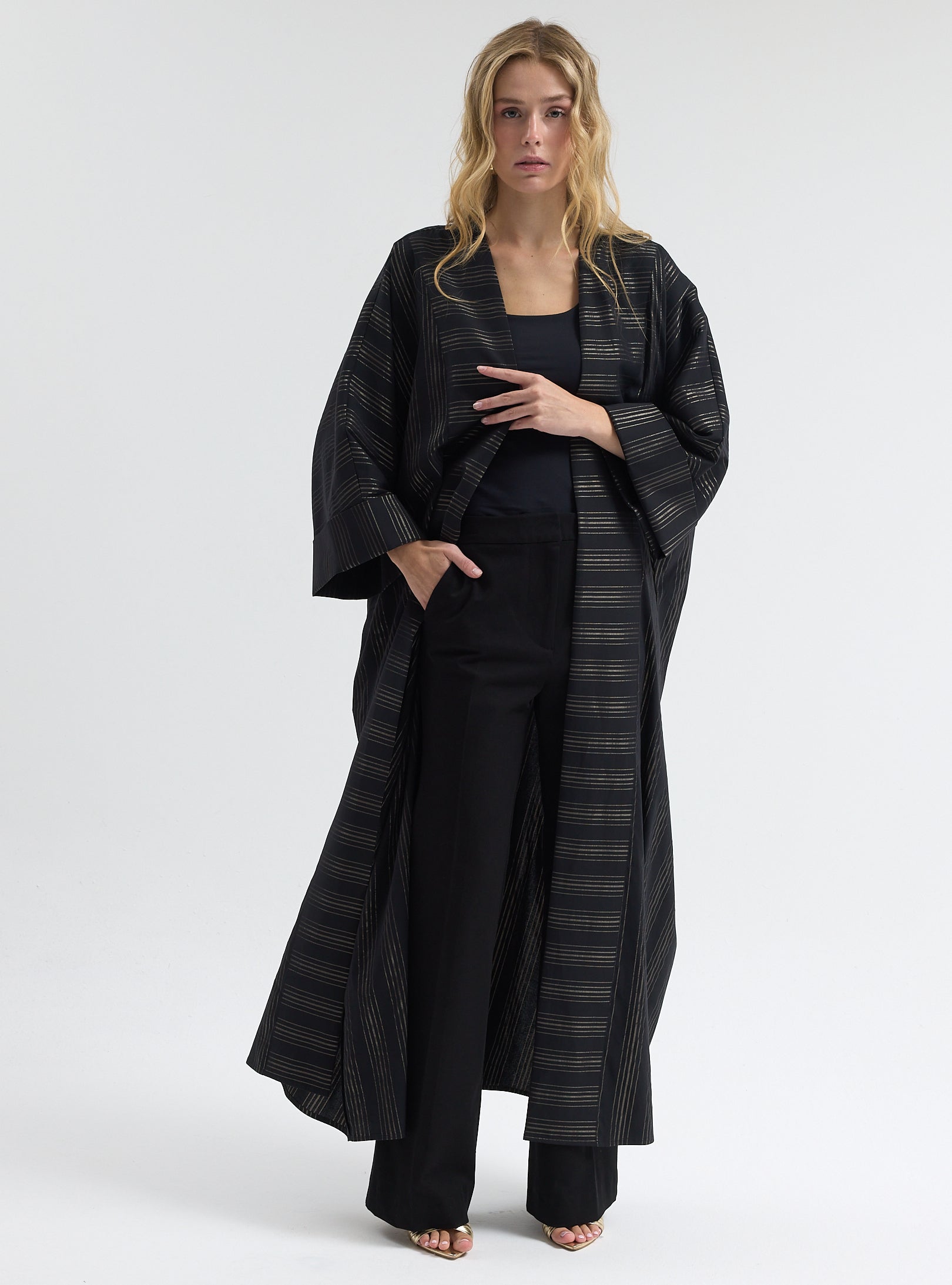 Black Gold Striped Abaya - Store WF