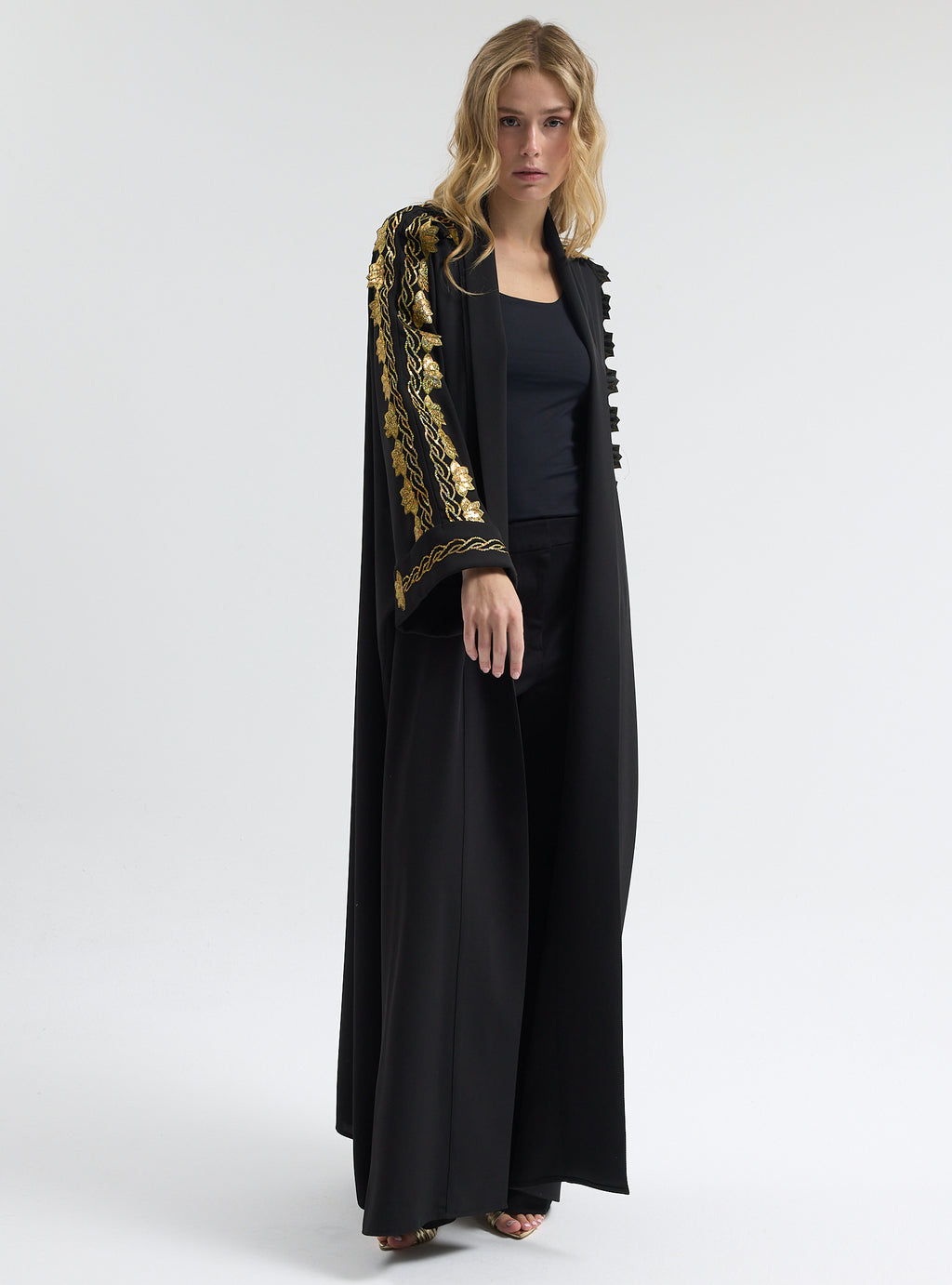 Black Gold Detailed Abaya - Store WF