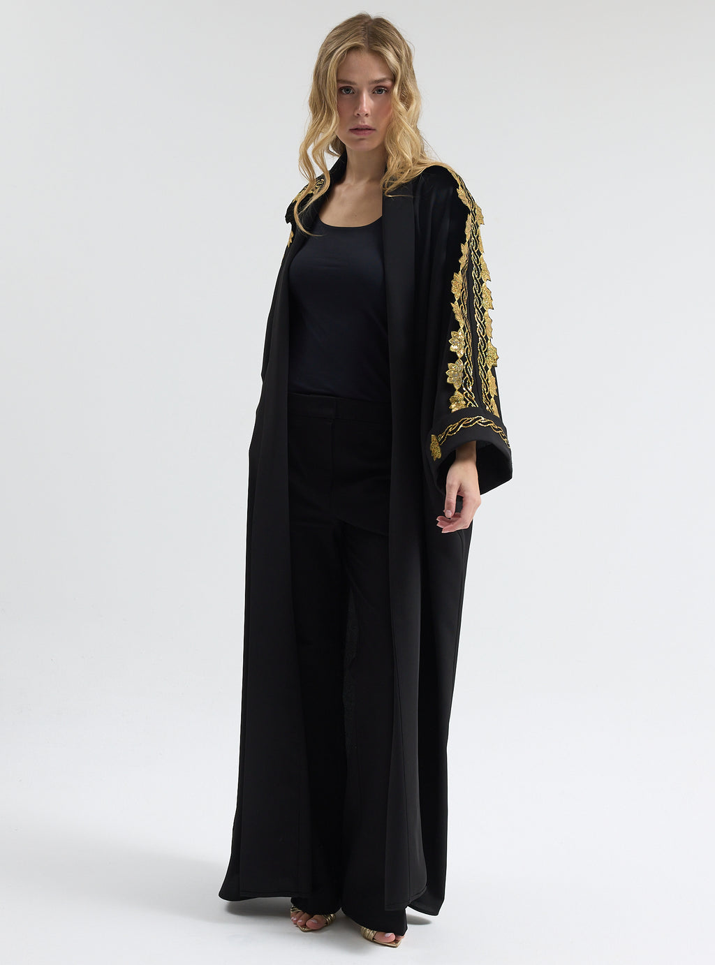 Black Gold Detailed Abaya - Store WF