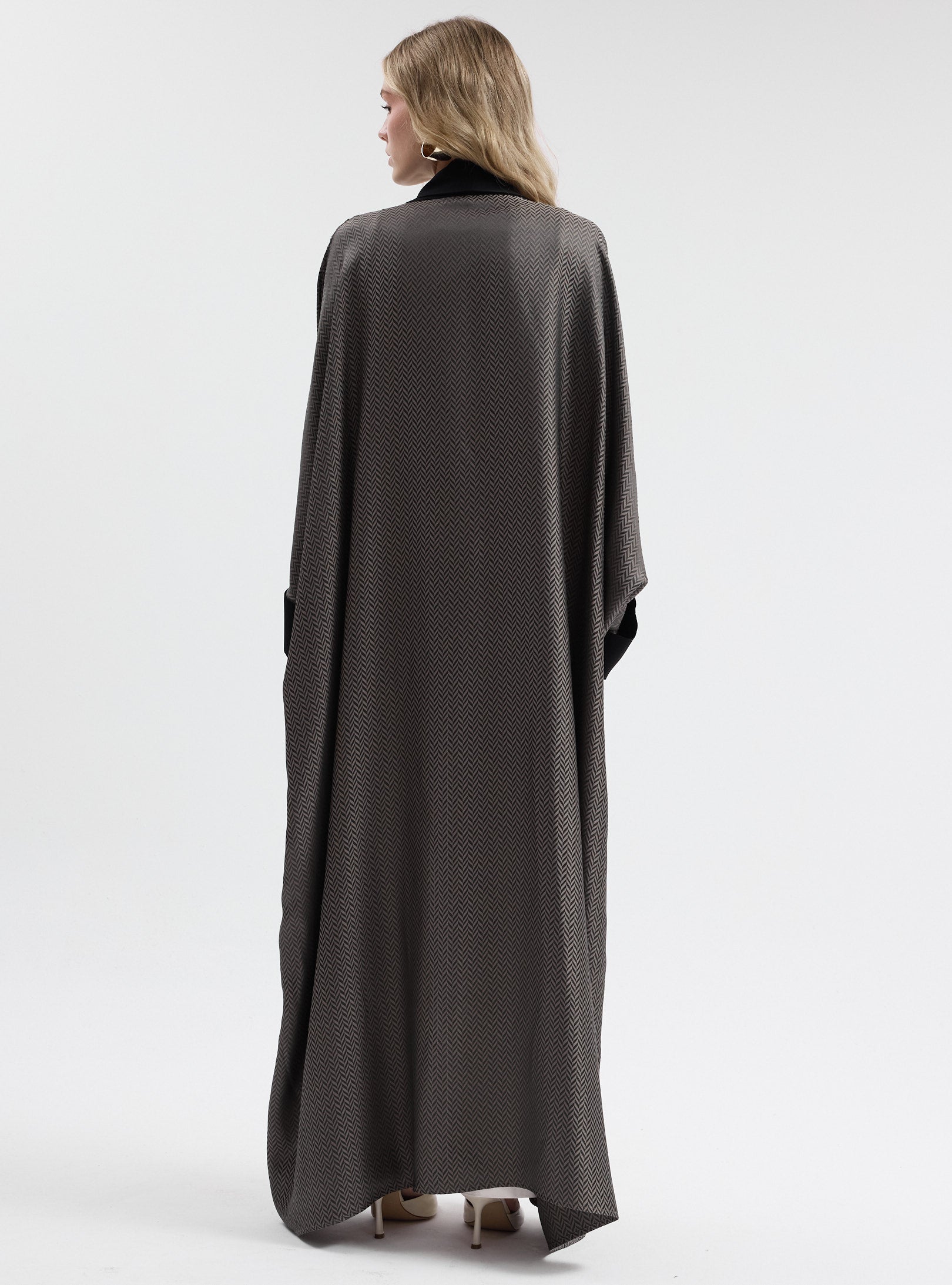 Modern Green ZigZag Print Abaya - Store WF