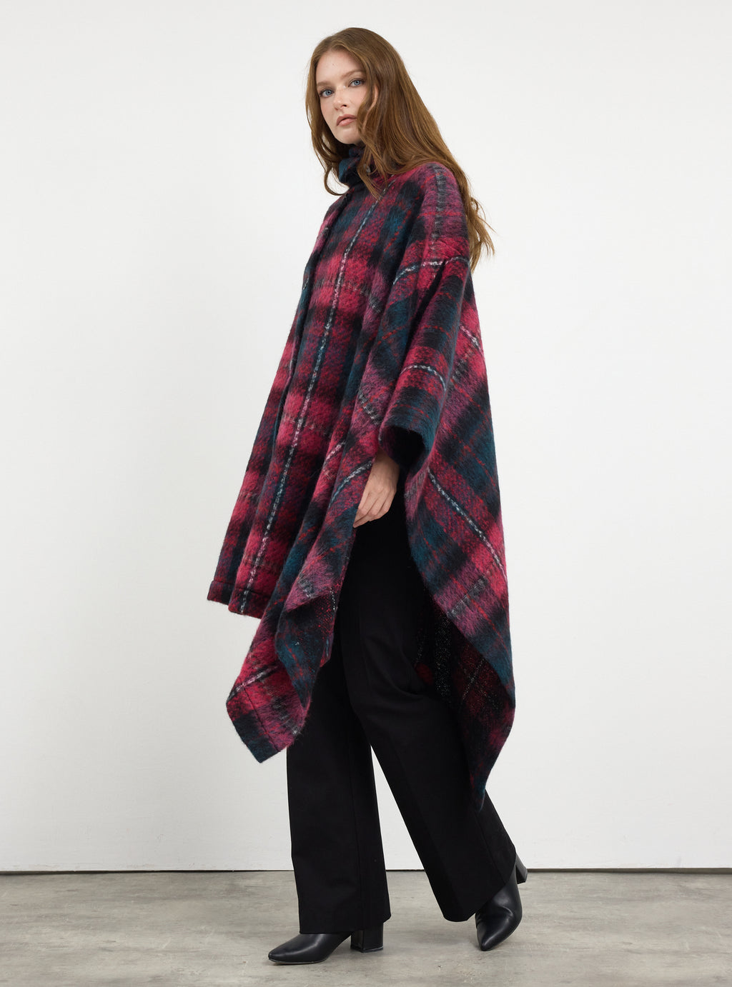 Wool blend buttoned cape