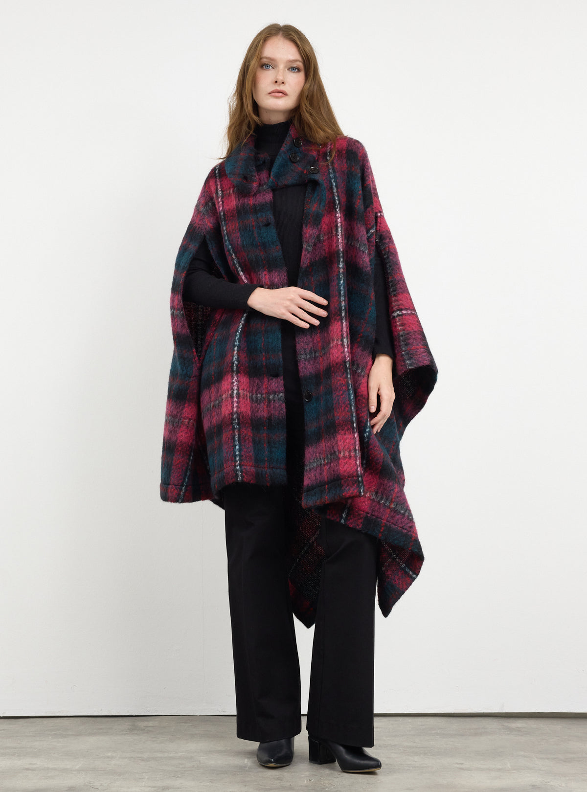 Wool blend buttoned cape
