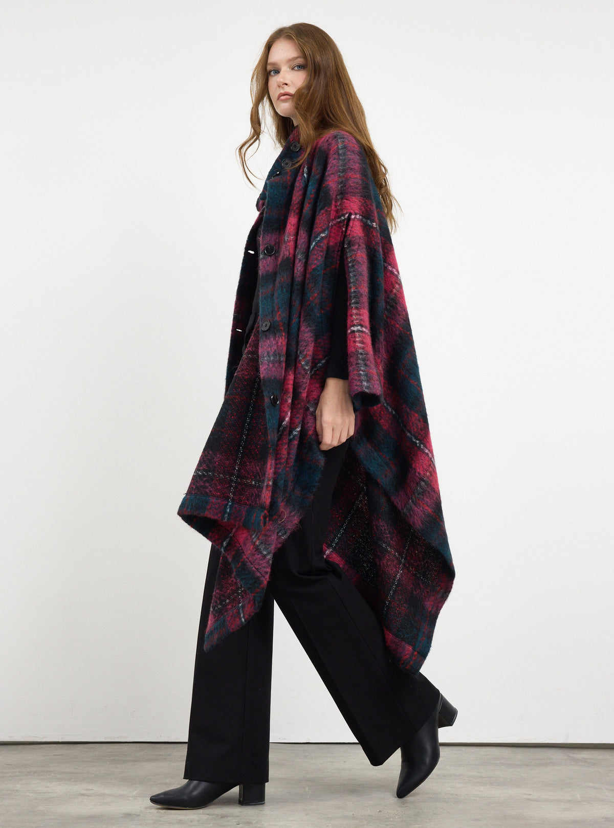 Wool blend buttoned cape