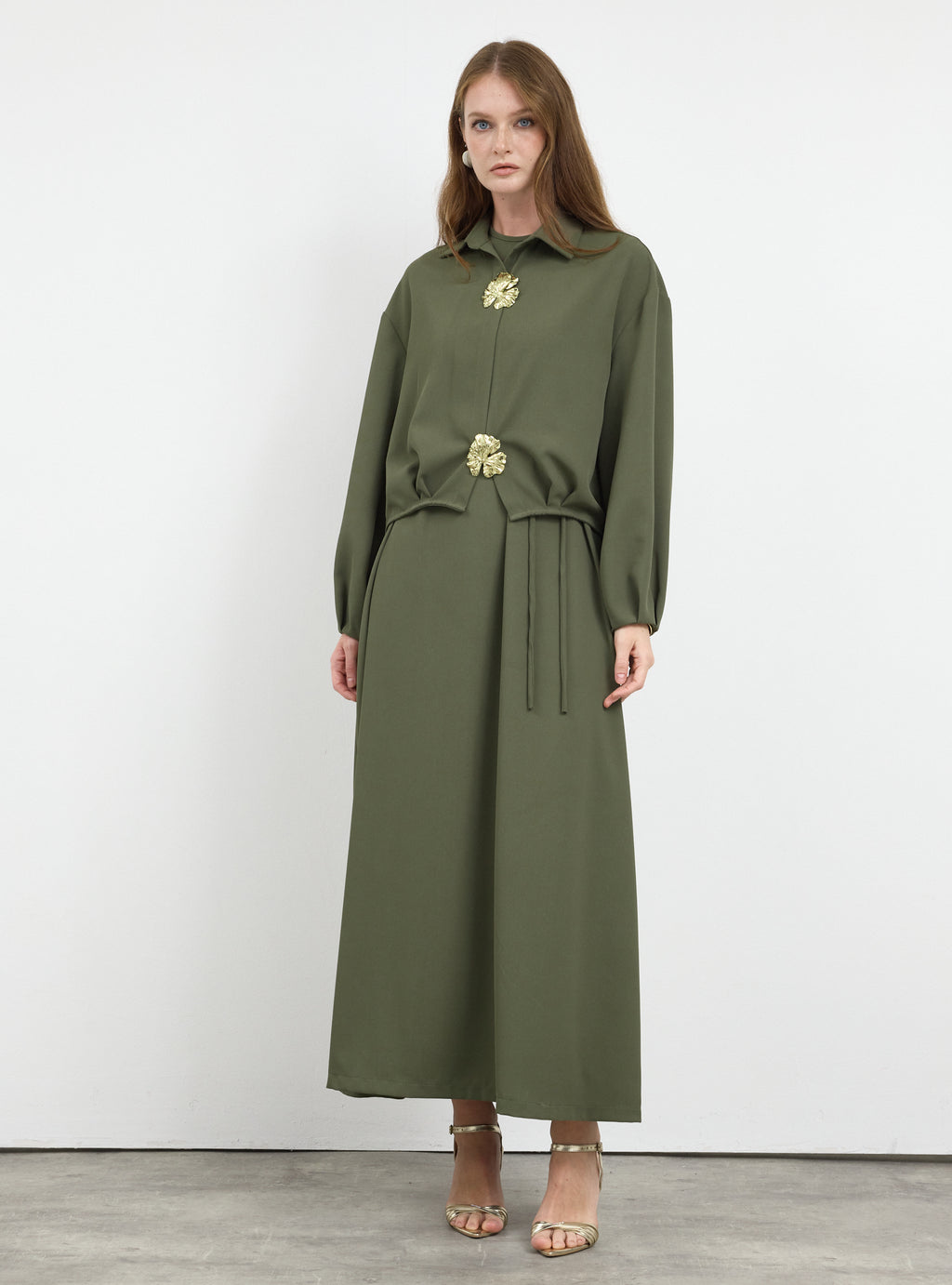 Three-Piece Dress & Jacket Set with Brooch and Slim Tie Belt Green