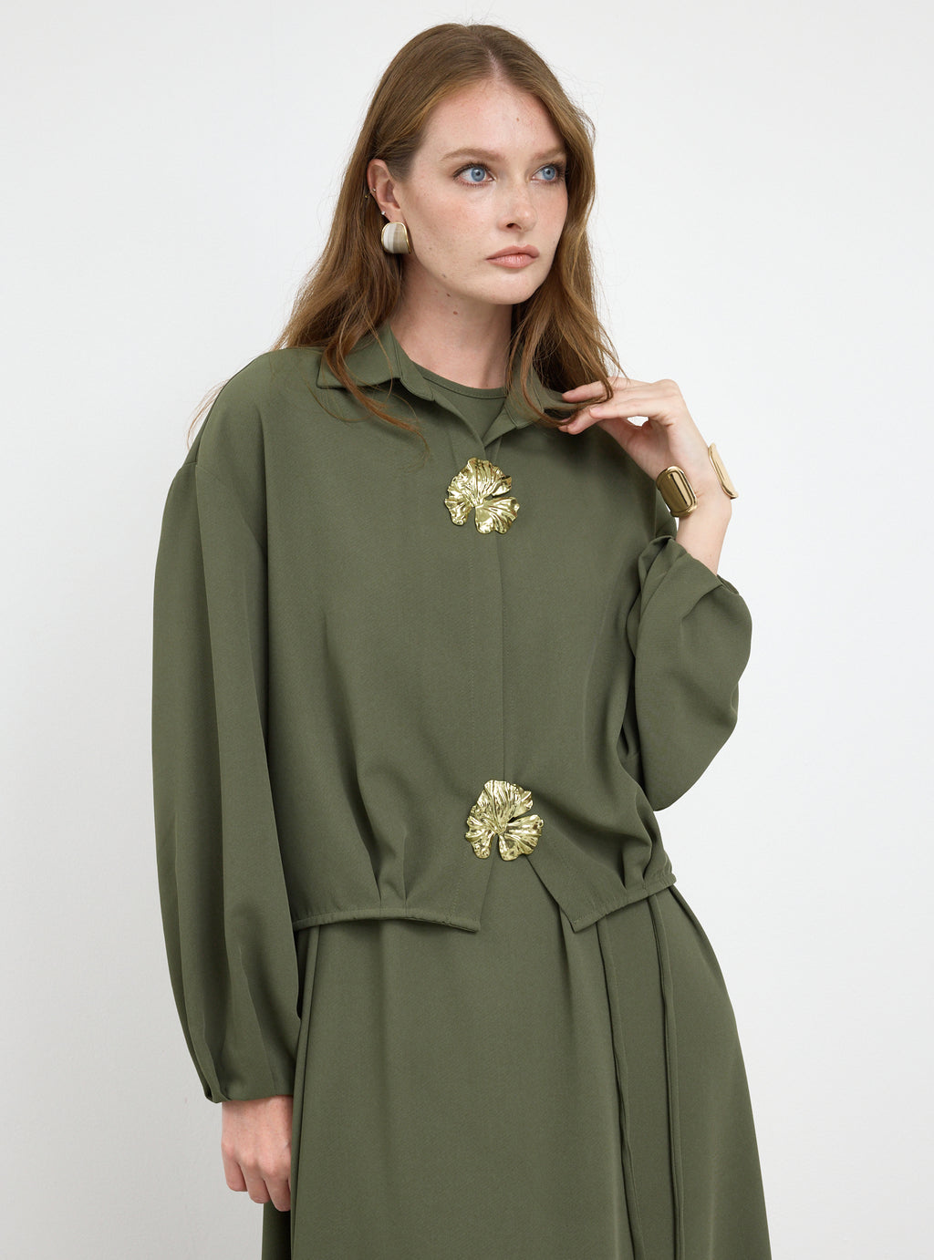 Three-Piece Dress & Jacket Set with Brooch and Slim Tie Belt Green