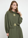 Three-Piece Dress & Jacket Set with Brooch and Slim Tie Belt Green