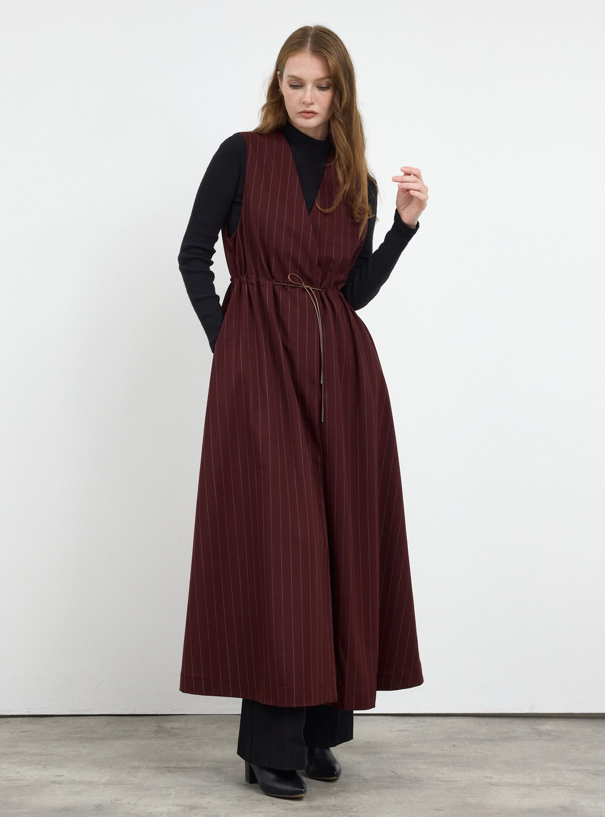 Wool Gilet With Scarf and Brosch Set Burgundy