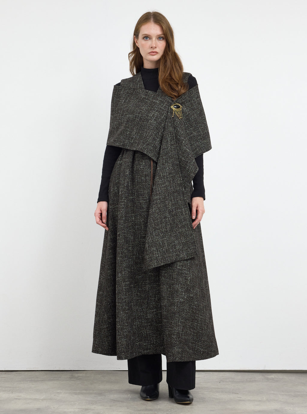 Wool Gilet With Scarf and Brosch Set