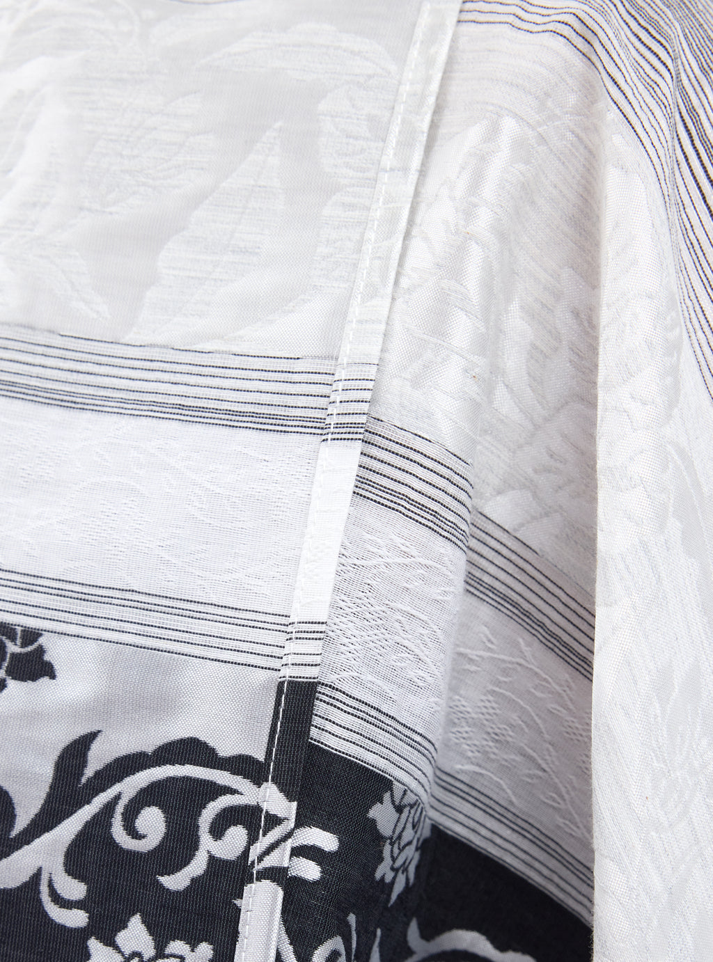 Black & White Jacquard Abaya