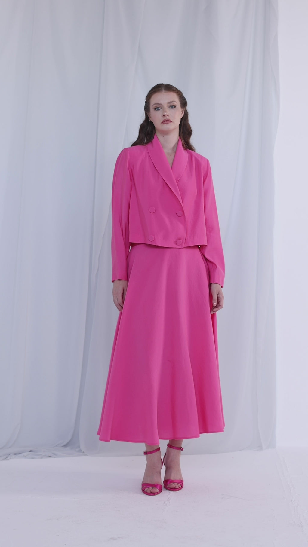 Pembe Ceket ve Etek Takımı