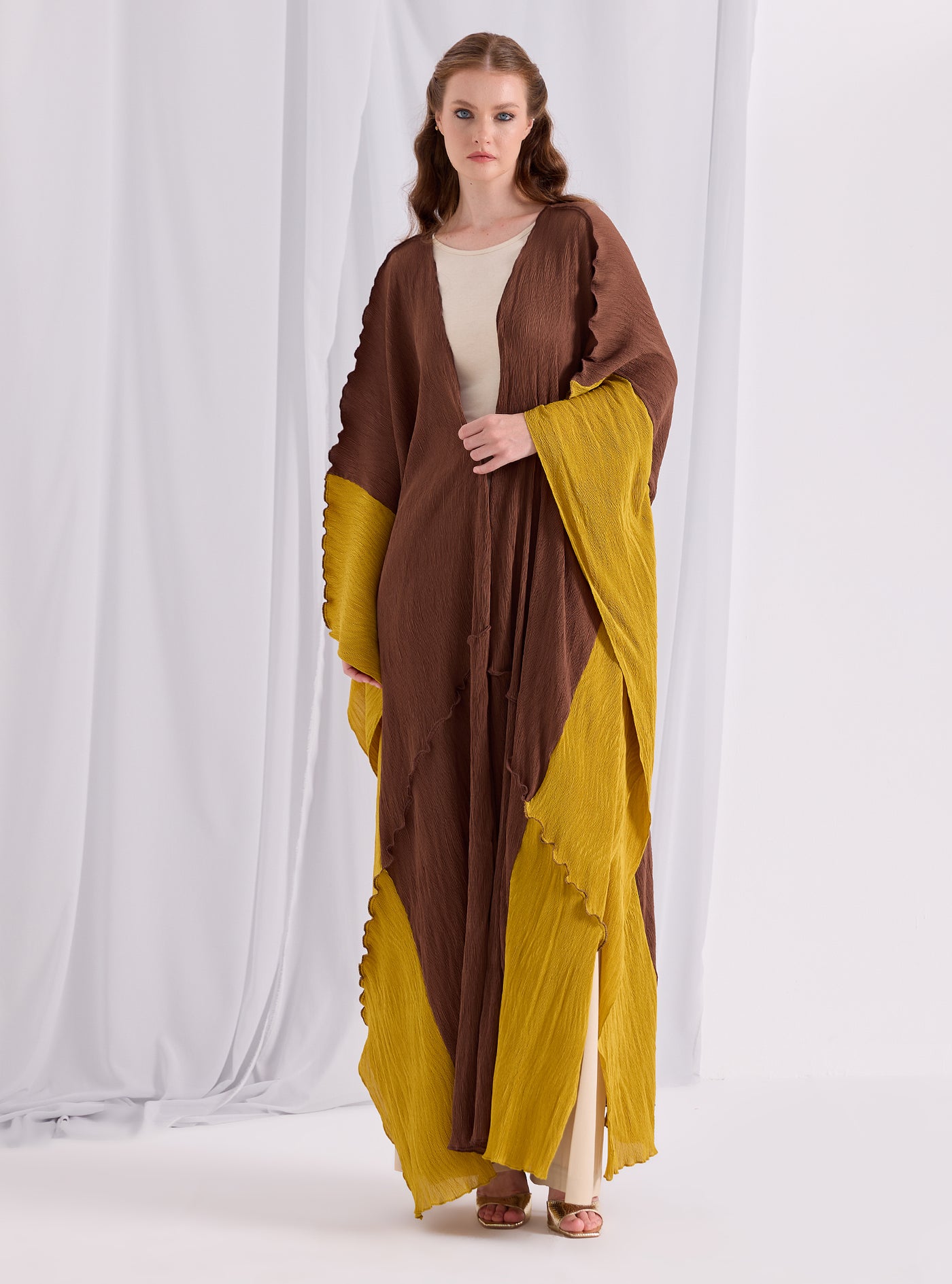 Mustard crinkle abaya