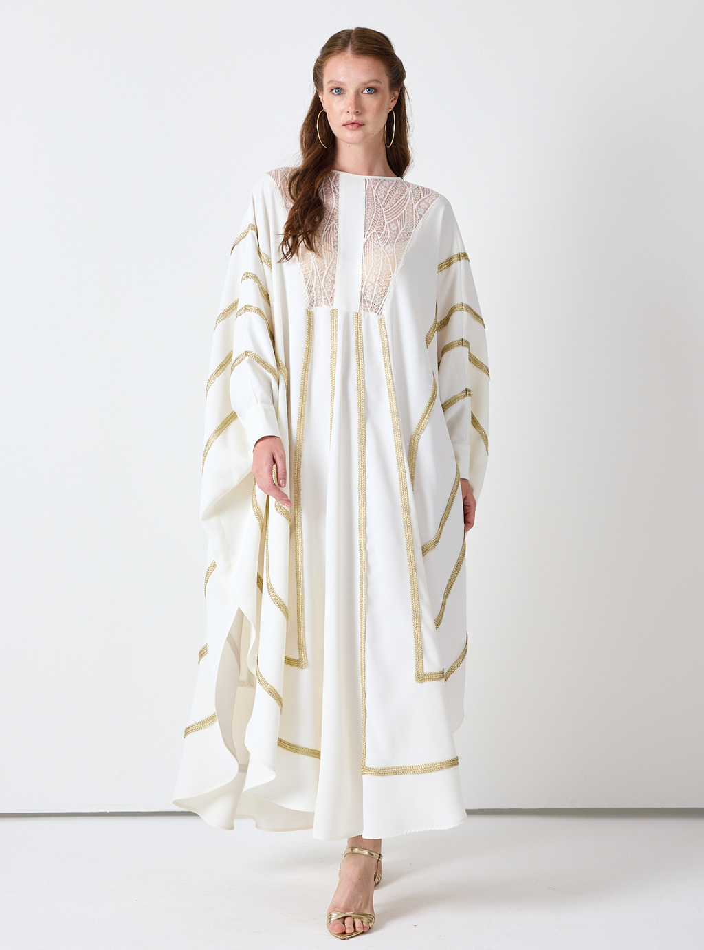 Royal Of White Kaftan with Golden Accents - Store WF