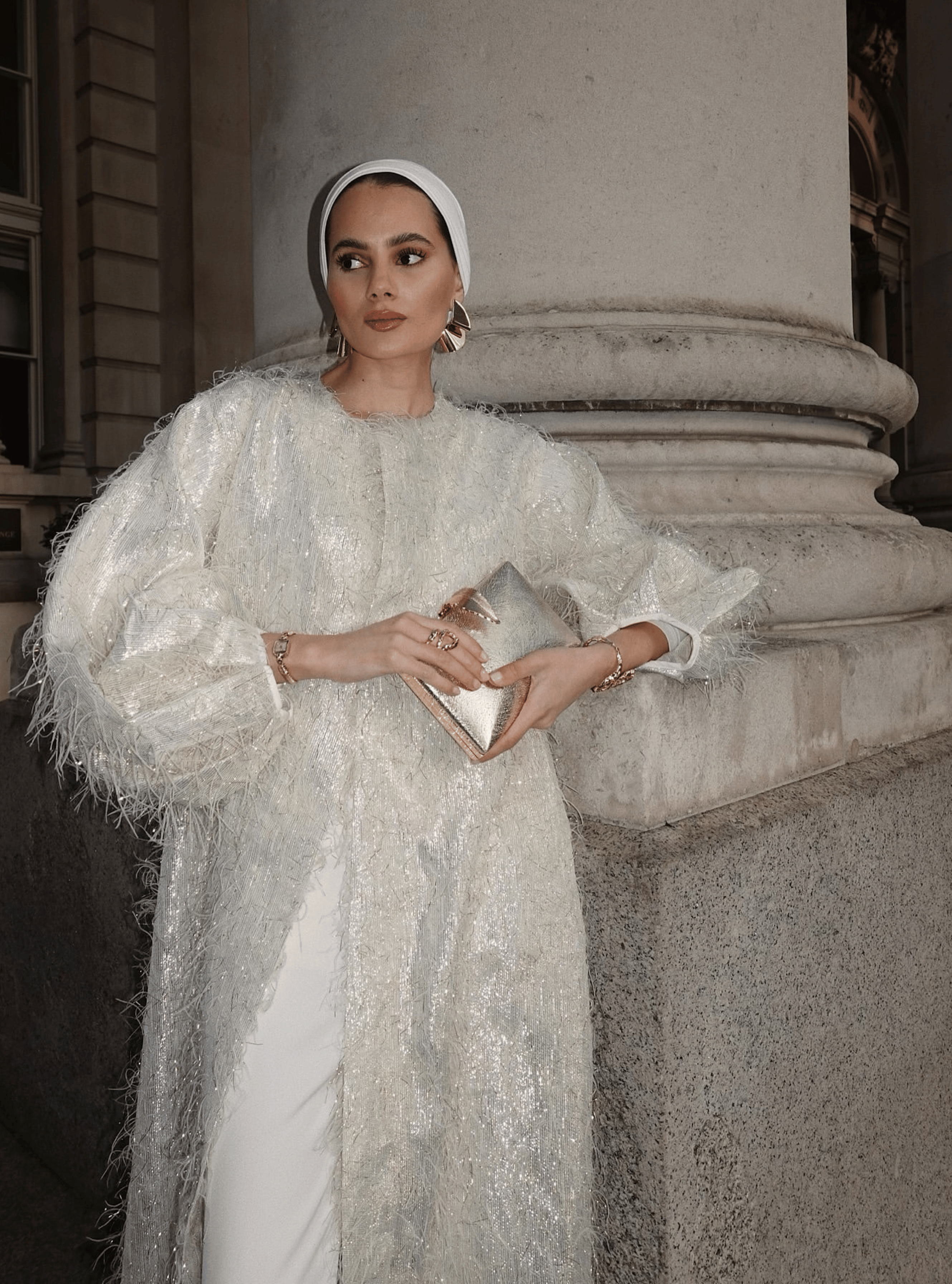 Off White Gold Feather Looks Kaftan Abaya - Store WF
