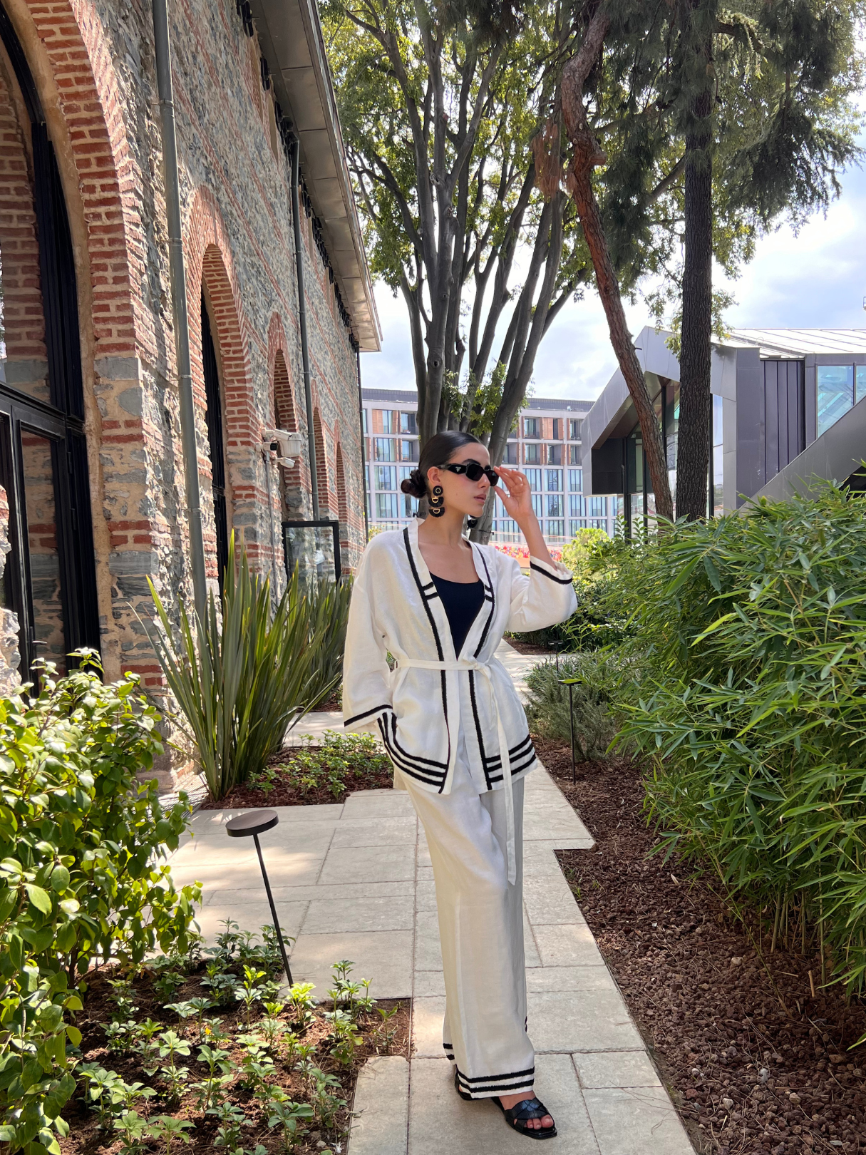 100% Washed Linen White Kimono & Trouser Set